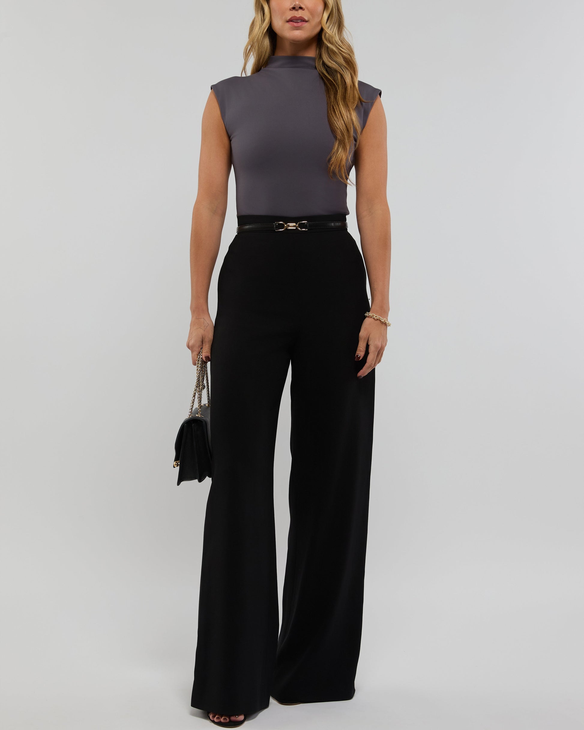The Cap sleeve Bodysuit in Grey: ComfiClose™
